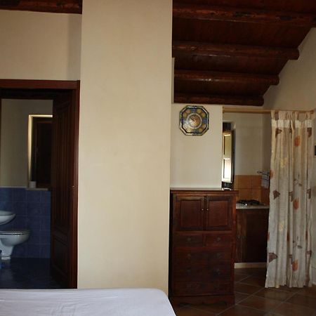 B&B La Casetta Degli Aranci Agrigento Bagian luar foto
