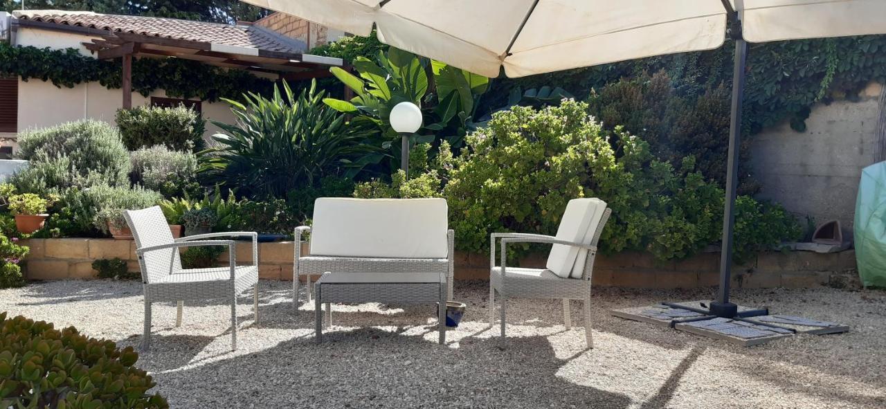 B&B La Casetta Degli Aranci Agrigento Bagian luar foto