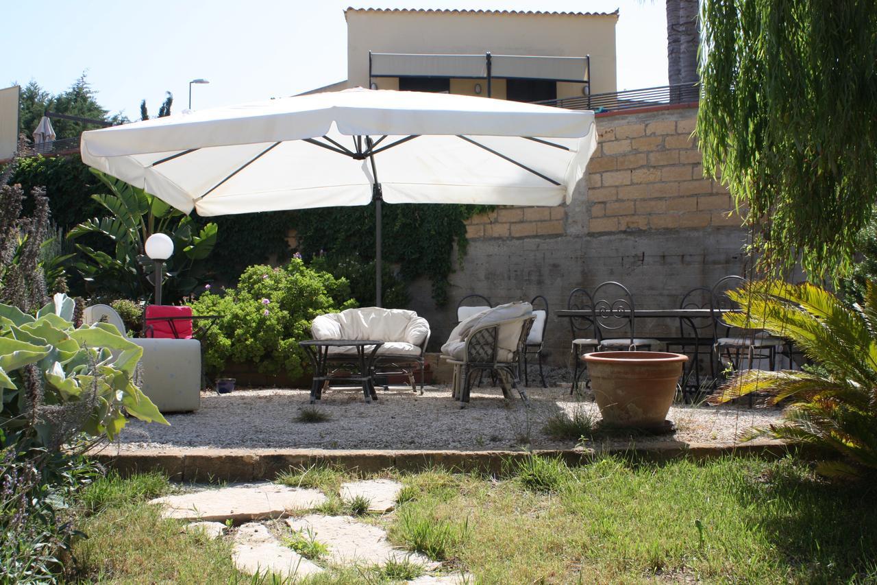 B&B La Casetta Degli Aranci Agrigento Bagian luar foto