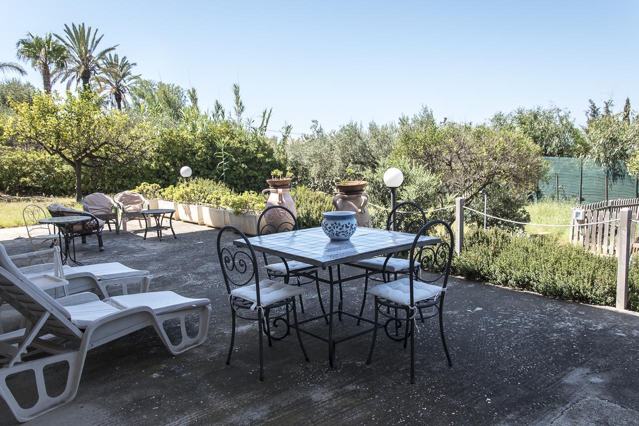 B&B La Casetta Degli Aranci Agrigento Bagian luar foto